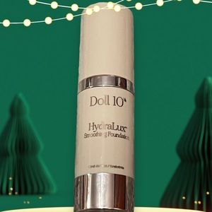 New Doll 10 HydraLux Smoothing Foundation Color Deep